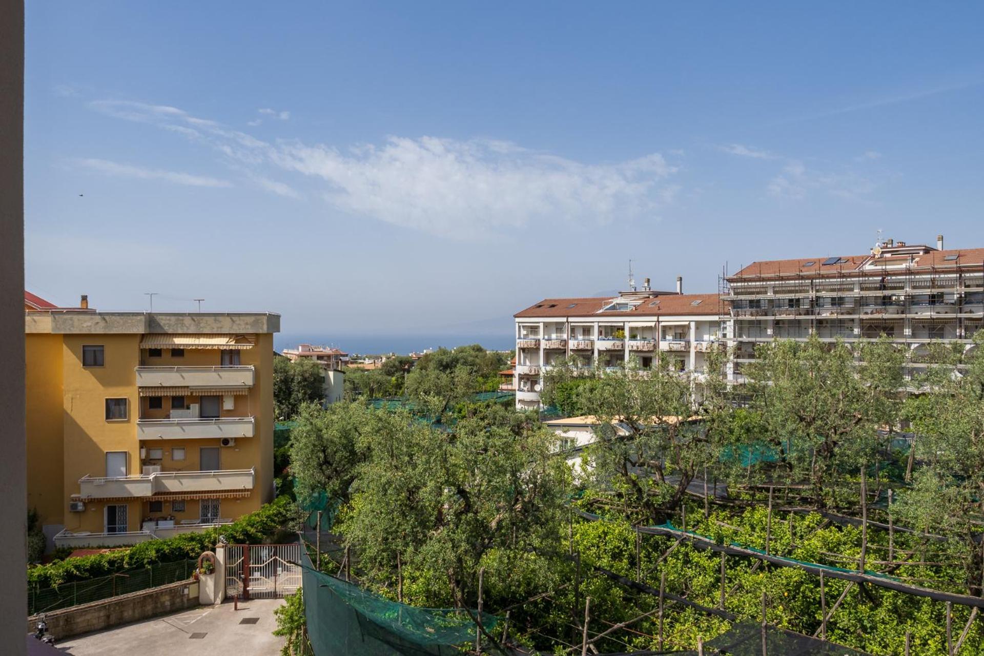 Nonno Angelo - 4 Bedrooms With Free Parking & Seaview Balcony Sorrent Exterior foto